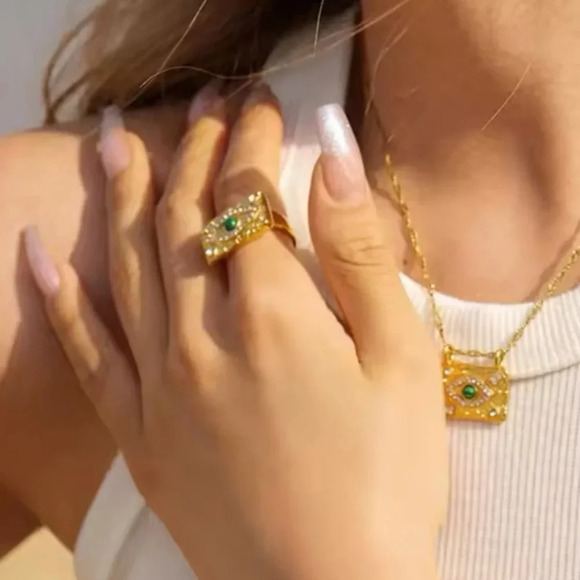 Baroque Malachite 18K Gold Stainless Steel Waterproof Eye Ring - Picture 13 of 16